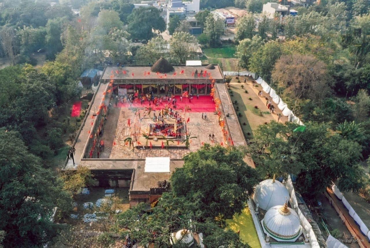 भोजशाला विवाद में सुप्रीम कोर्ट की अहम टिप्पणी: परिसर के बाहर होगी जुमे की नमाज, ASI को बदलाव पर रोक