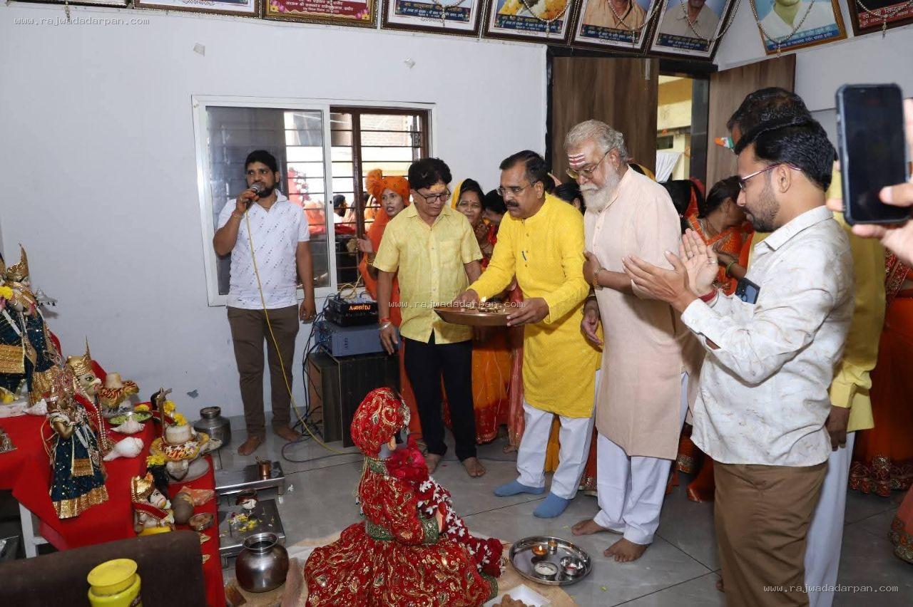 इंदौर में गूंजा &lsquo;बोल बम&rsquo;, मातृशक्ति की कांवड़ यात्रा में उमड़ा आस्था का सैलाब &nbsp; - 3