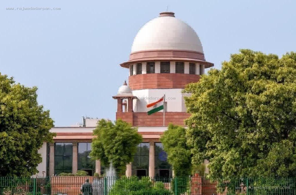 सुप्रीम कोर्ट का बड़ा फैसला, विवाह जैसे लिव इन रिश्तों में रहने वाली महिलाओं को भी कानूनी संरक्षण!

&nbsp;