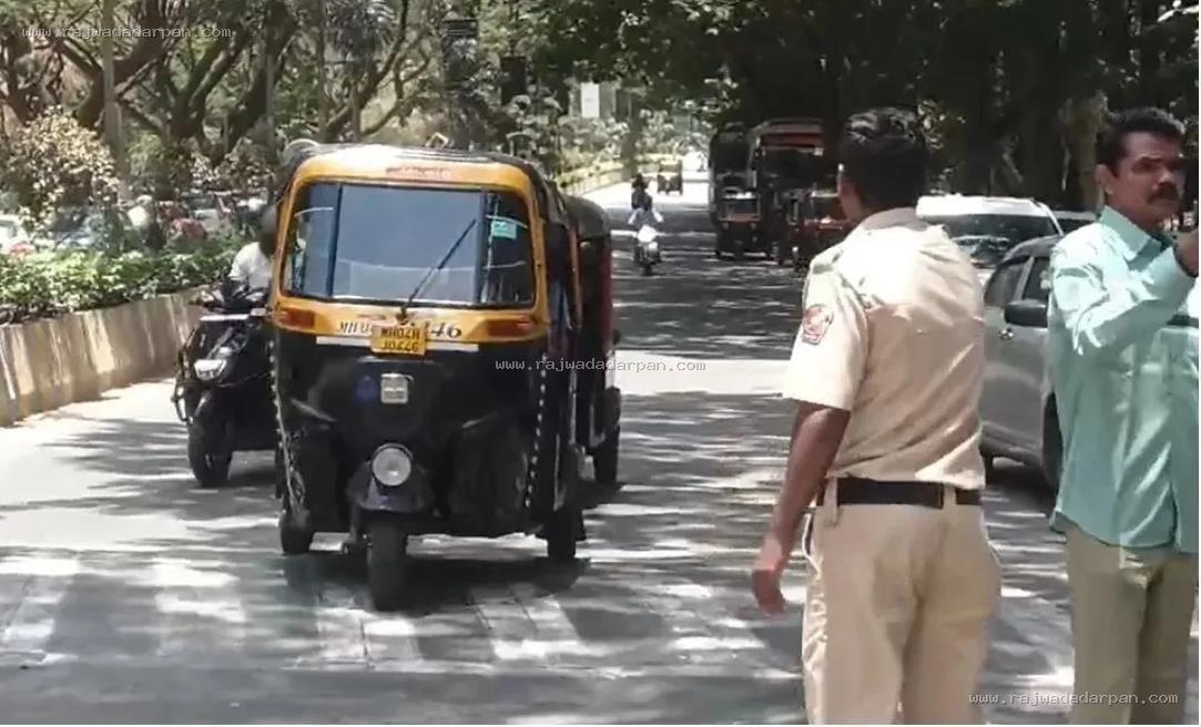 महाराष्ट्र में मराठी का मामला गरमाया, ऑटो और कैब ड्राइवरों ने खटखटाया बॉम्बे हाई कोर्ट का दरवाजा!

&nbsp;
